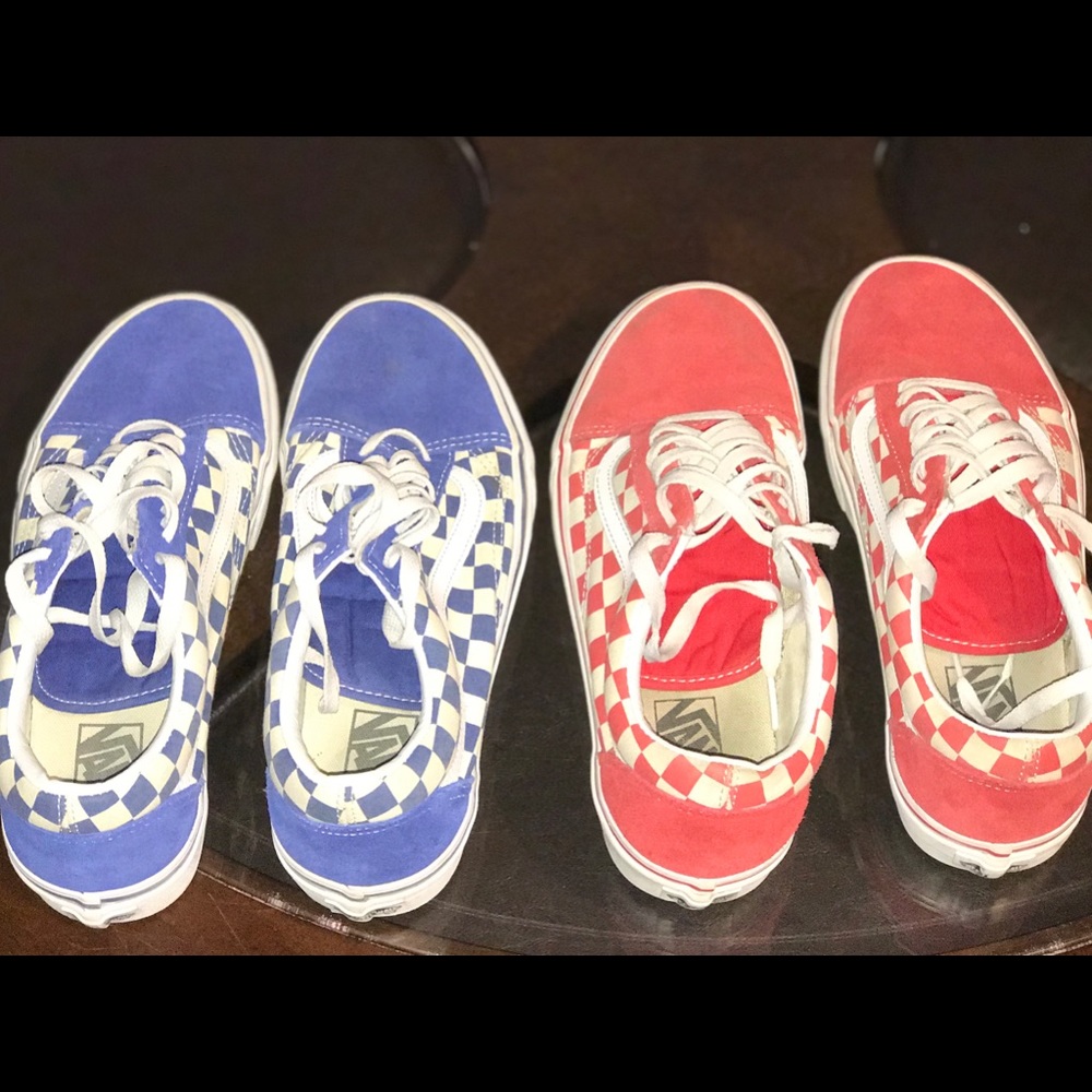 (2) Vans Old Skool Checkered Skate Shoes
